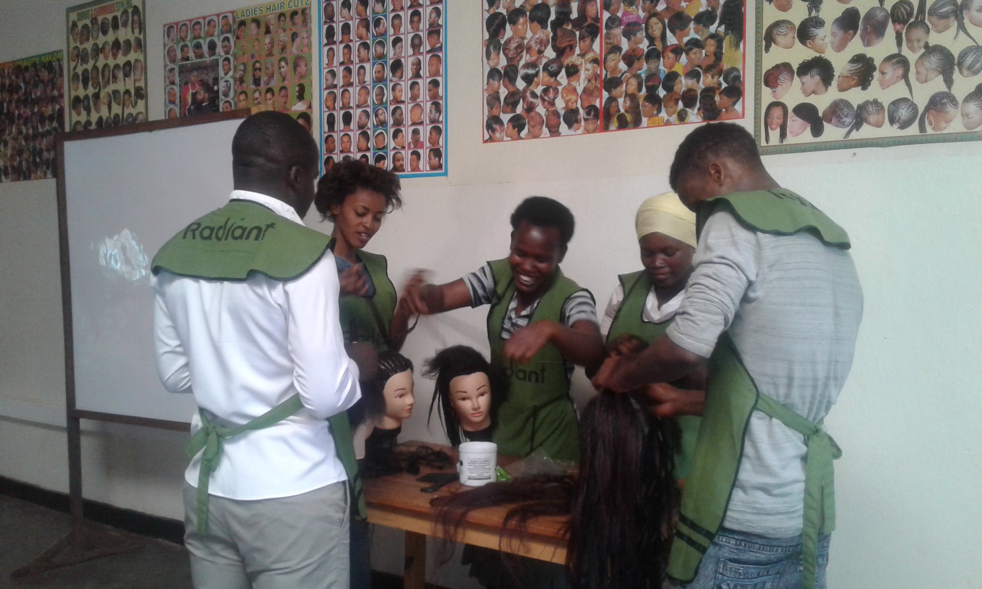 32105704_1718357924918422_1799727348703035392_n